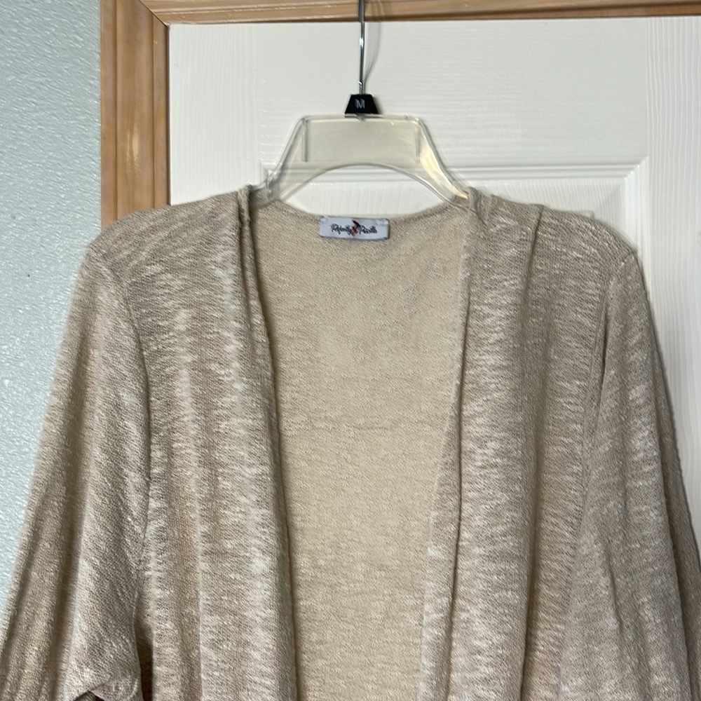 Cardigan - Picture 2 of 6